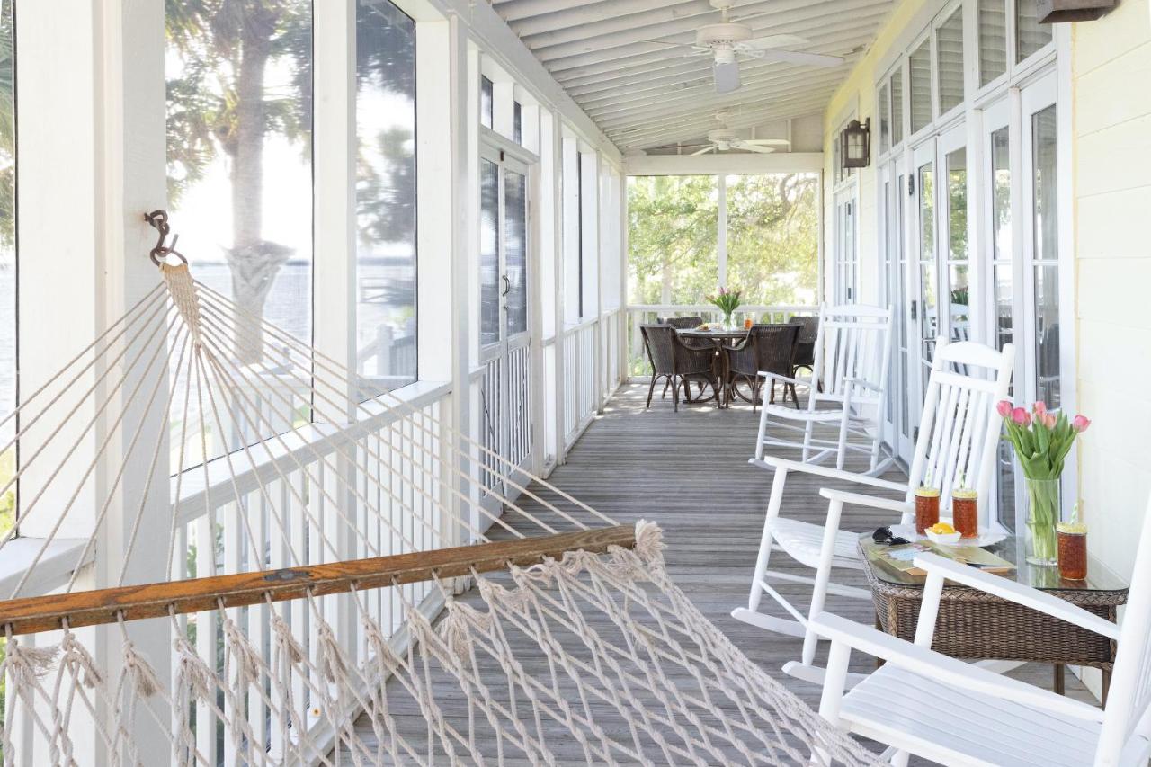 The Cottages On Charleston Harbor Екстериор снимка